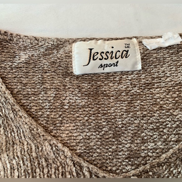 Jessica Sport sweater - Picture 2 of 8